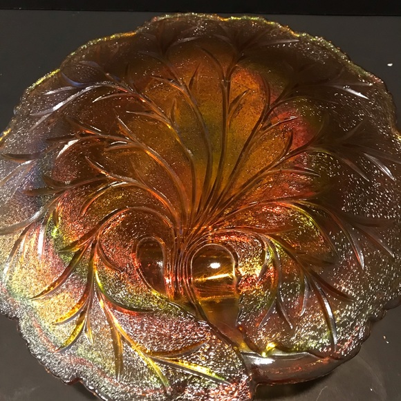 Pebble Leaf Twiggy Marigold Indiana Glass 10” - Picture 2 of 2